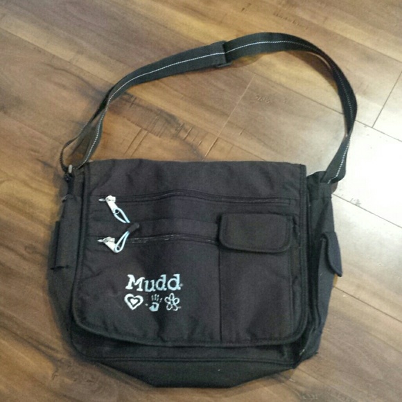 Mudd Handbags - Mudd messenger bag